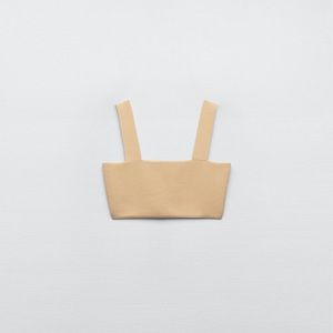 Zara Crop Top Punto Beige

Size Small